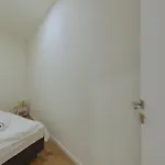 Shone Old Town 2 Bedroom Апартаменты *