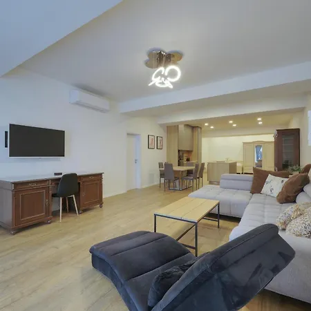 Apartmán Shone Old Town 2 Bedroom