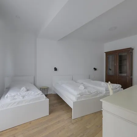 Apartment Shone Old Town 2 Bedroom