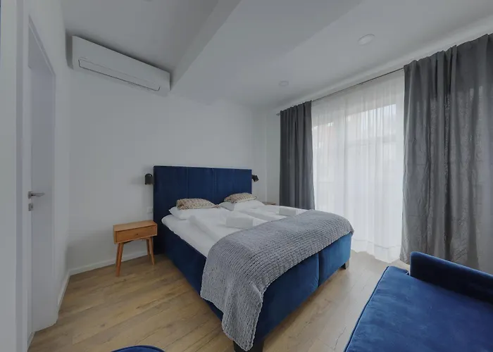 Shone Old Town 2 Bedroom شقة براتسيلافا